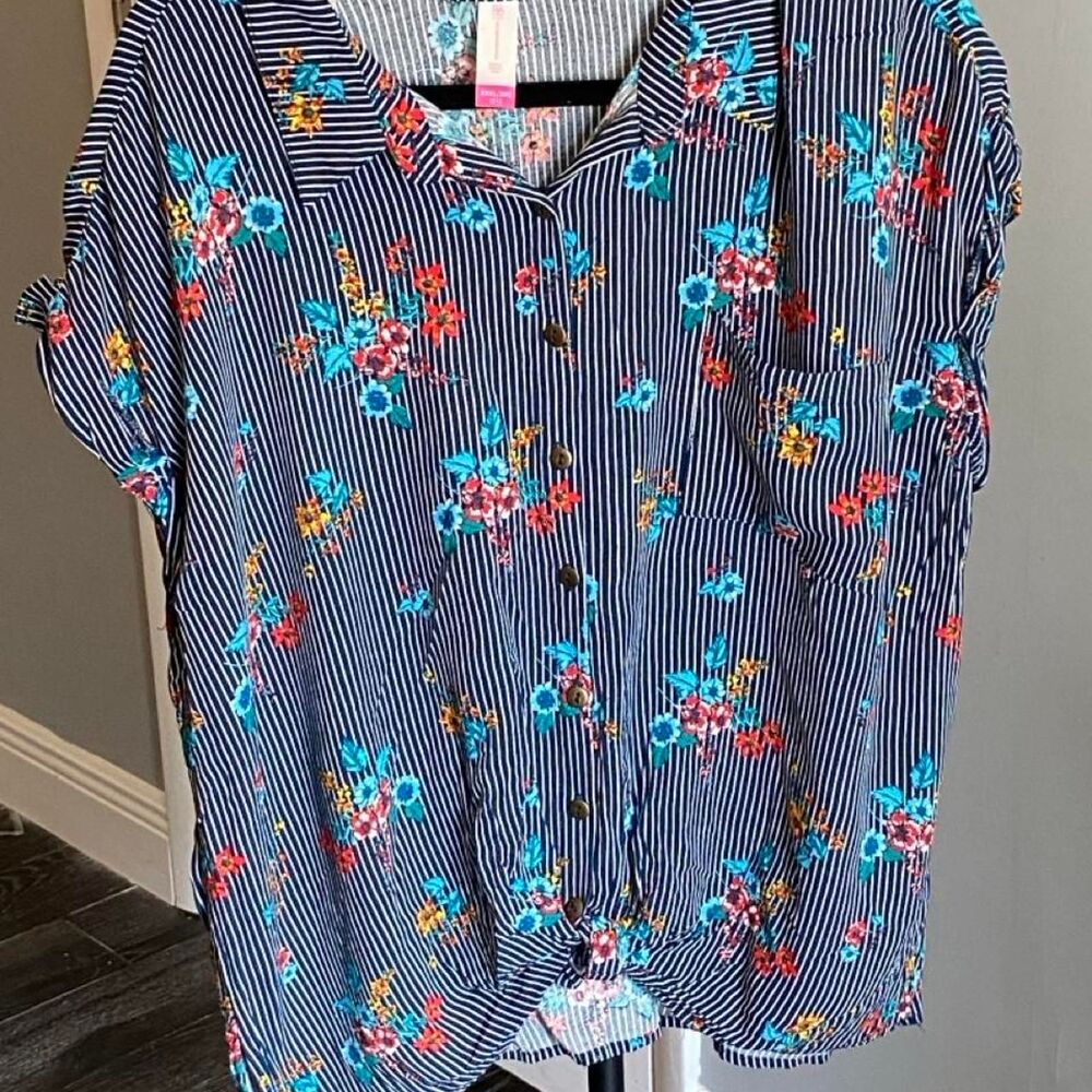 No-boundaries Women's multi Blouse